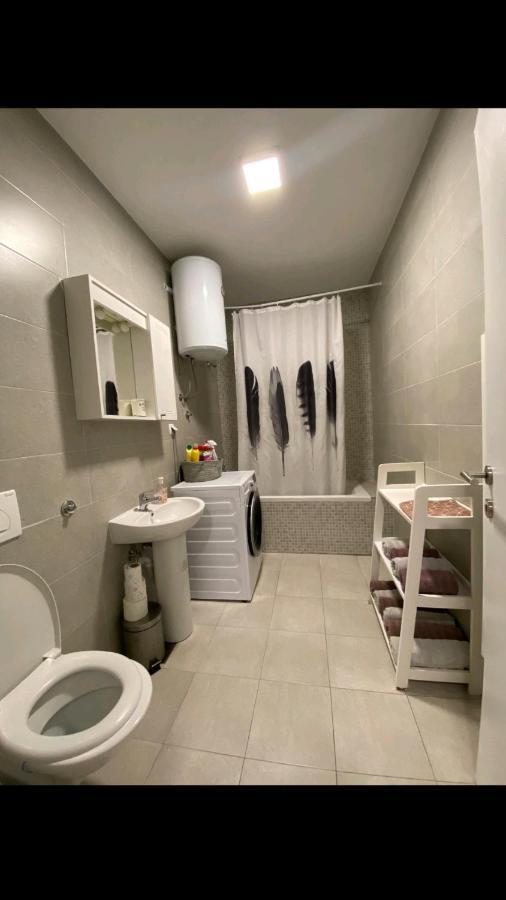Apartman Lux Doboj Eksteriør billede