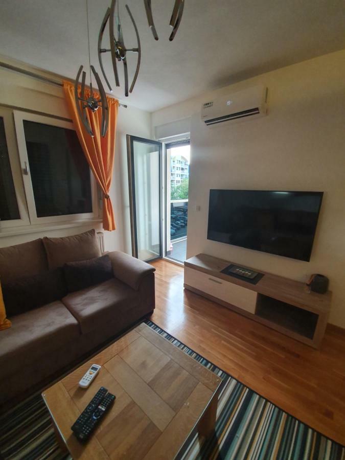Apartman Lux Doboj Eksteriør billede
