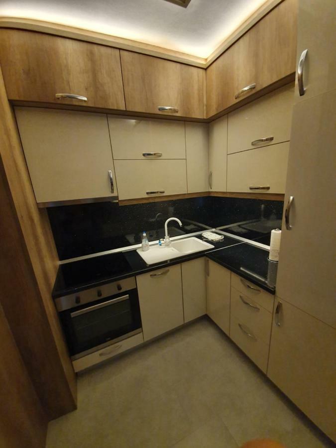 Apartman Lux Doboj Eksteriør billede