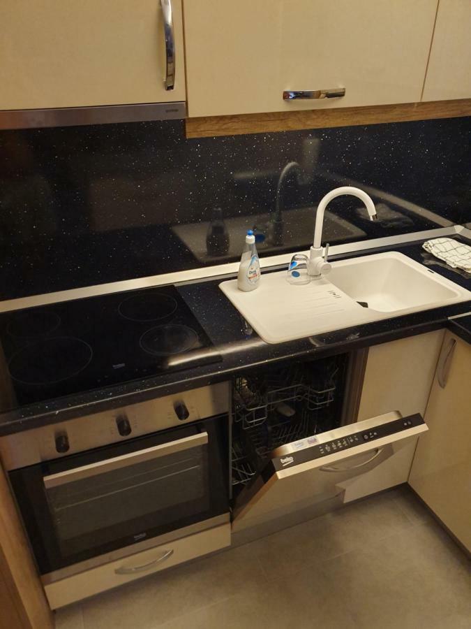 Apartman Lux Doboj Eksteriør billede