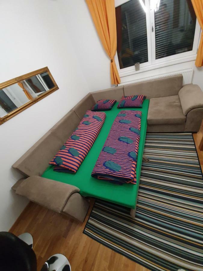 Apartman Lux Doboj Eksteriør billede